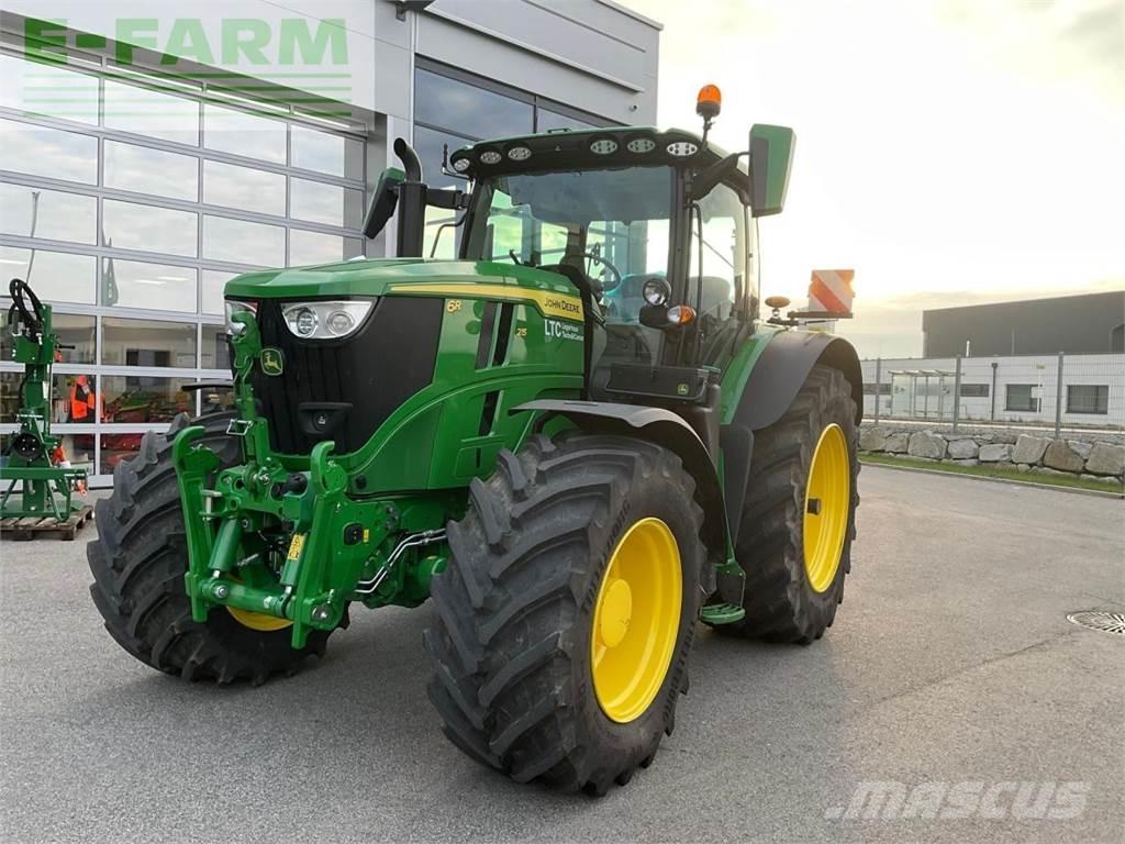 John Deere 6R 215 Traktori