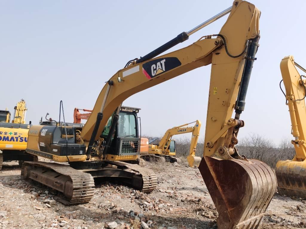 CAT 323 D L Bageri guseničari