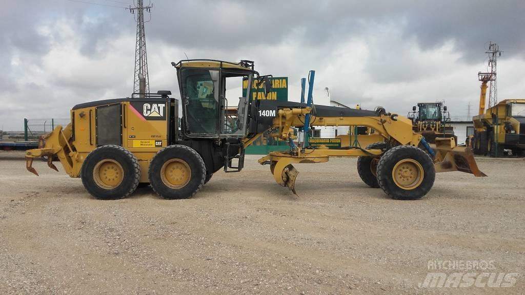 CAT 140 M Grejderi