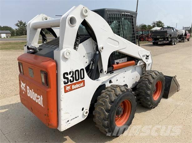 Bobcat S 300 Skid steer mini utovarivači