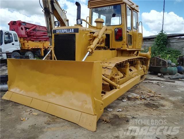 CAT D 6 D Buldožeri guseničari