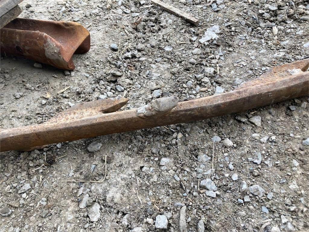  Aftermarket Rezervni delovi i oprema za bušenje