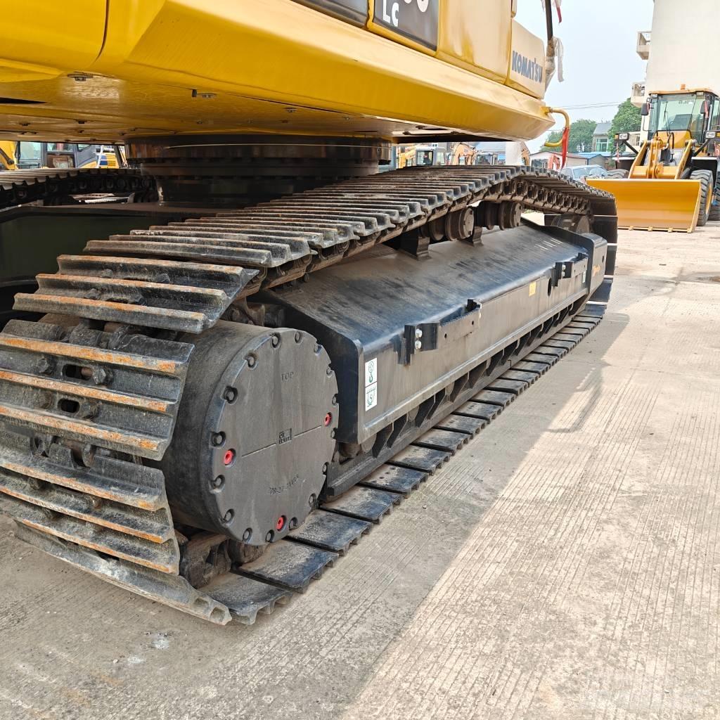 Komatsu 400-8 Bageri guseničari