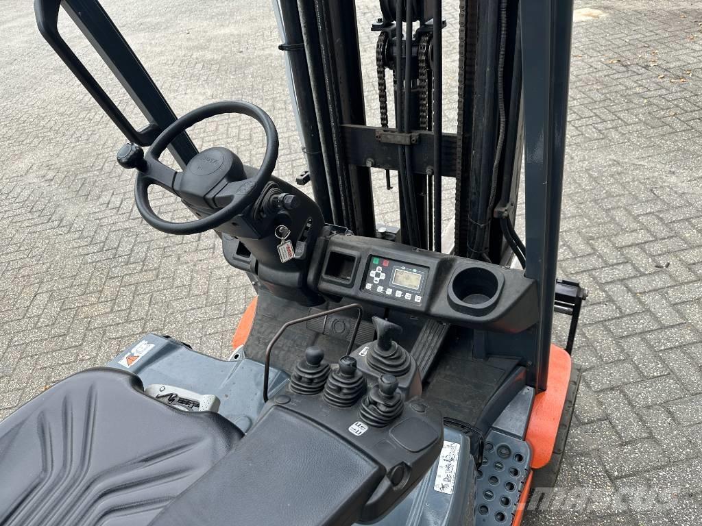 Toyota 8 FBE 20 T Električni viljuškari