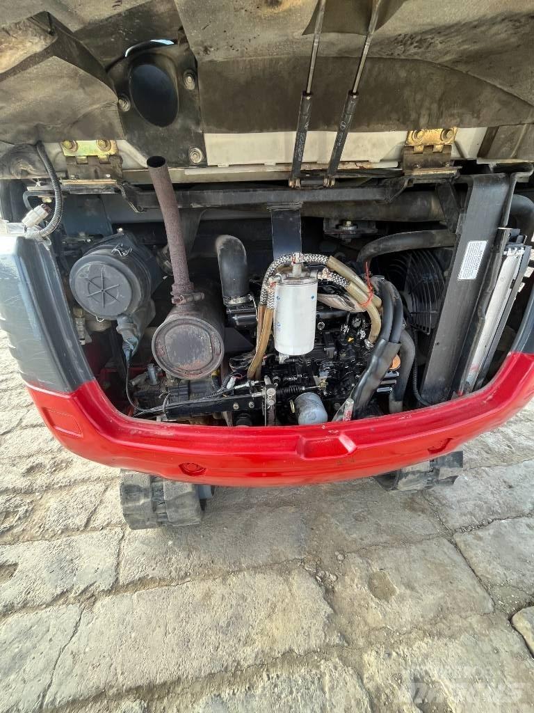 Takeuchi TB228 Mini bageri < 7t