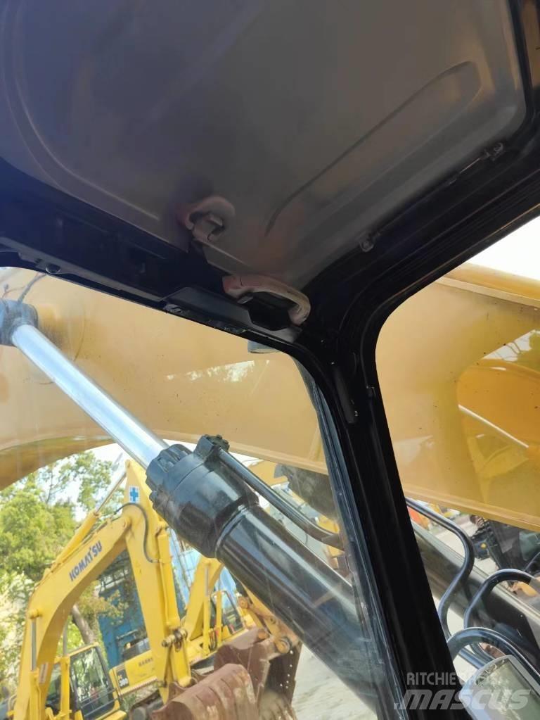 CAT 349 D2 Bageri guseničari