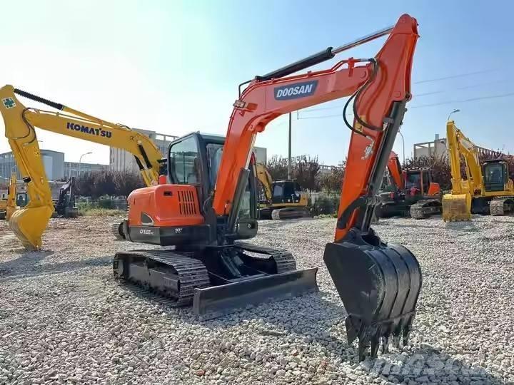 Doosan DX 60-9C Bageri guseničari