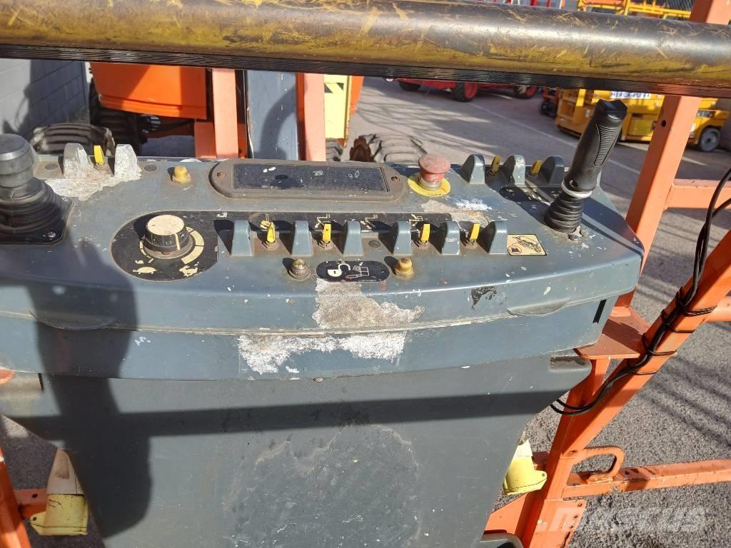 JLG 450 AJ Zglobne podizne platforme