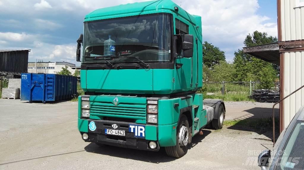 Renault MAGNUM Tegljači