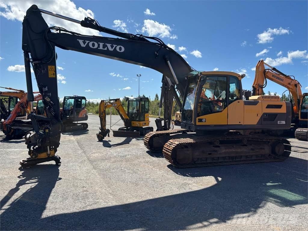 Volvo EC220DL Bageri guseničari
