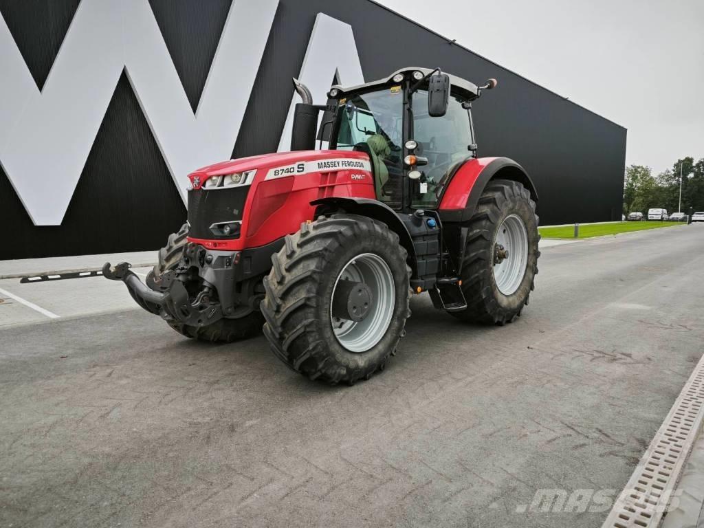 Massey Ferguson 8740 Traktori