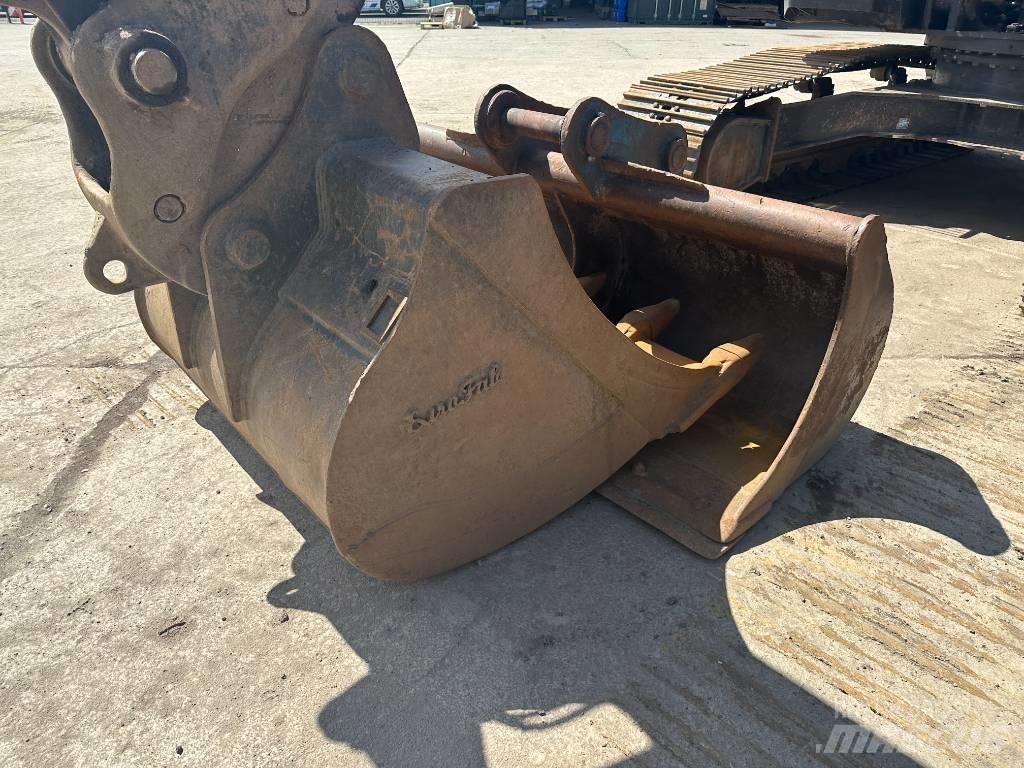 CASE CX 210 D Bageri guseničari