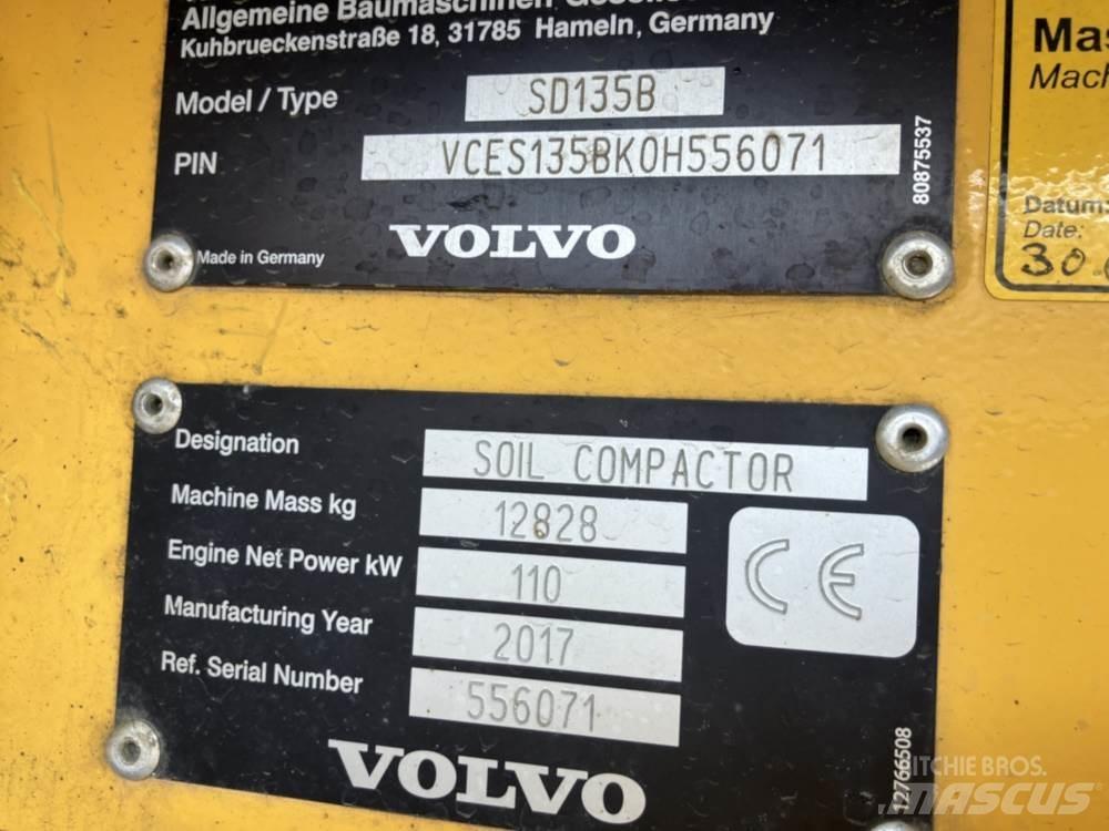 Volvo SD135B Nabijači zemlje
