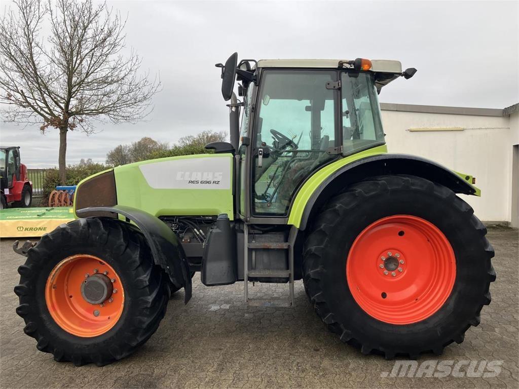 CLAAS Ares 696 RZ Traktori
