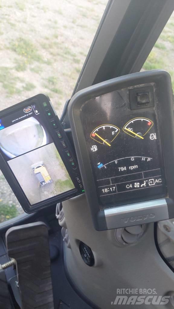 Volvo EC 220 DL Bageri guseničari