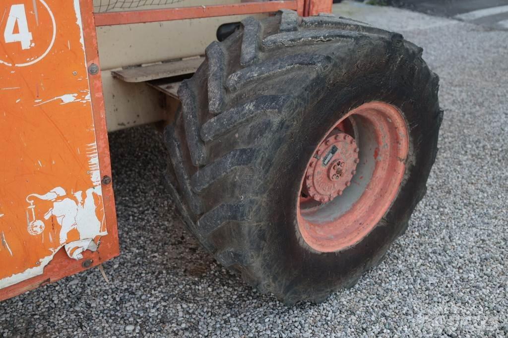 JLG 40RTS Makazaste platforme