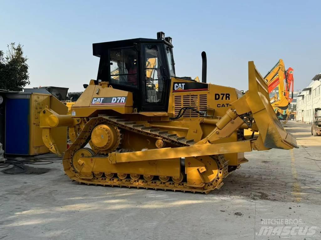 CAT D 7 R LGP Buldožeri guseničari