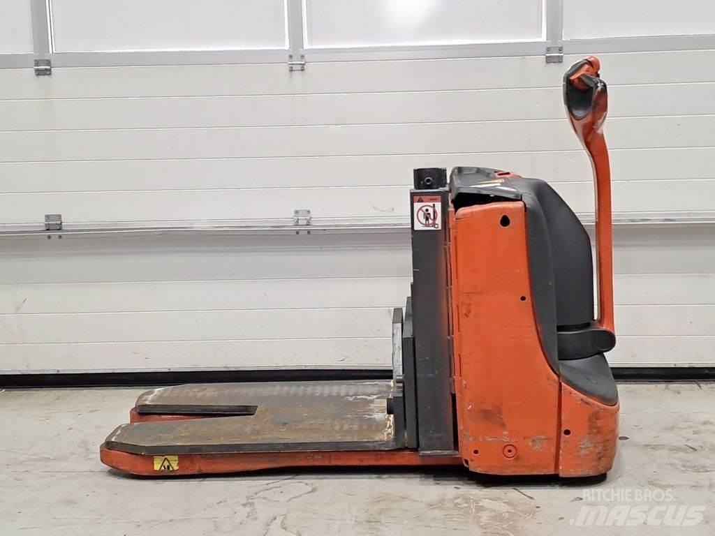 Linde T16X Nisko podizni električni viljuškar