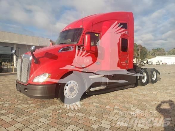 Kenworth T680 Tegljači