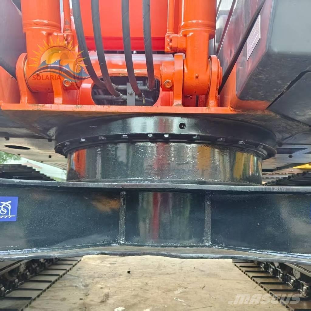 Hitachi ZX 120 Bageri guseničari