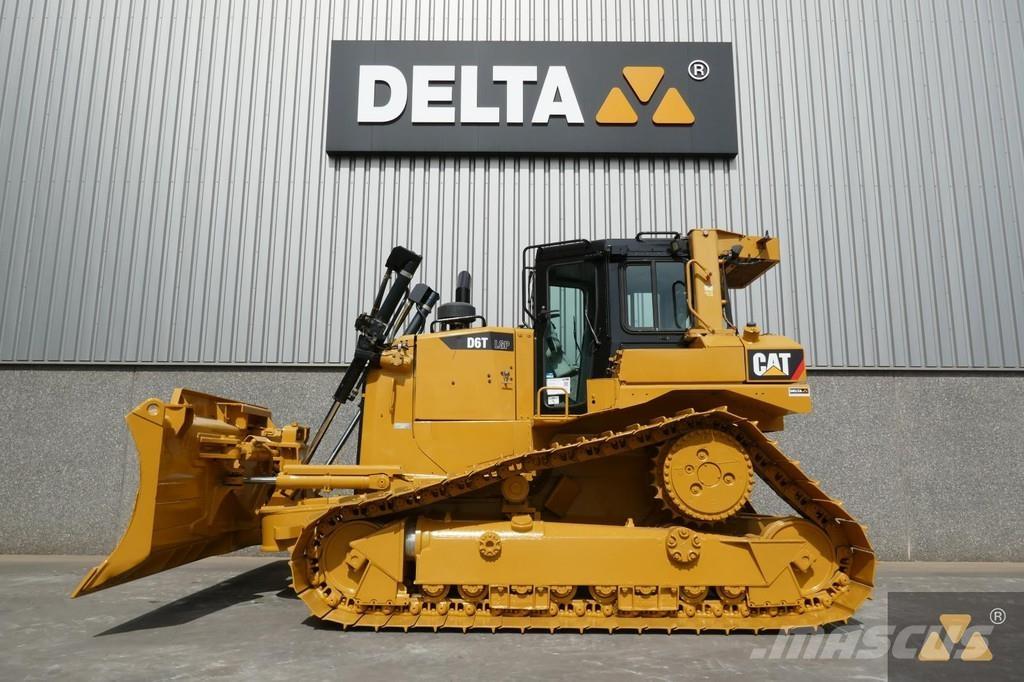 CAT D6T LGP Buldožeri guseničari