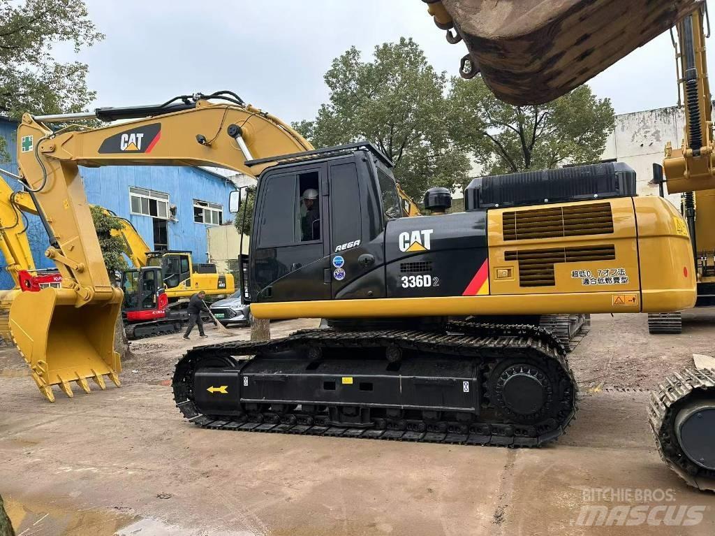 CAT 336 Bageri guseničari