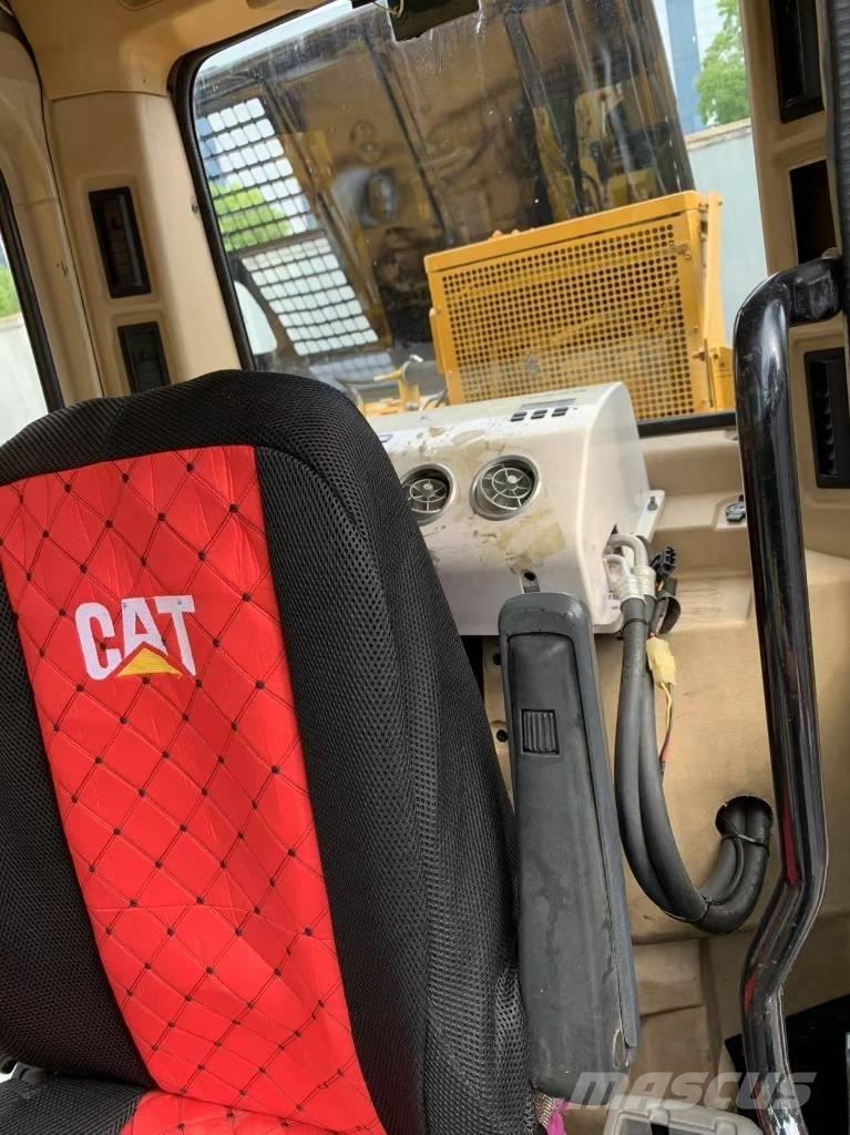 CAT 325 B L Bageri guseničari