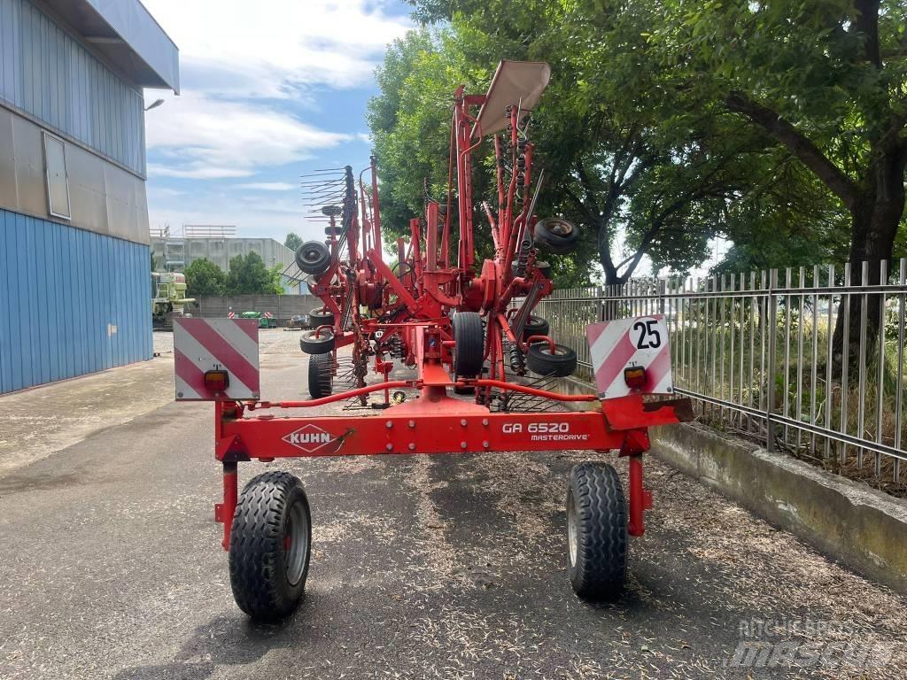 Kuhn GA 8121 Sakupljači