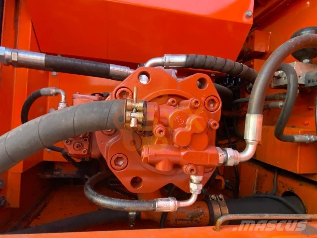 Doosan 220 LC-7 Bageri guseničari