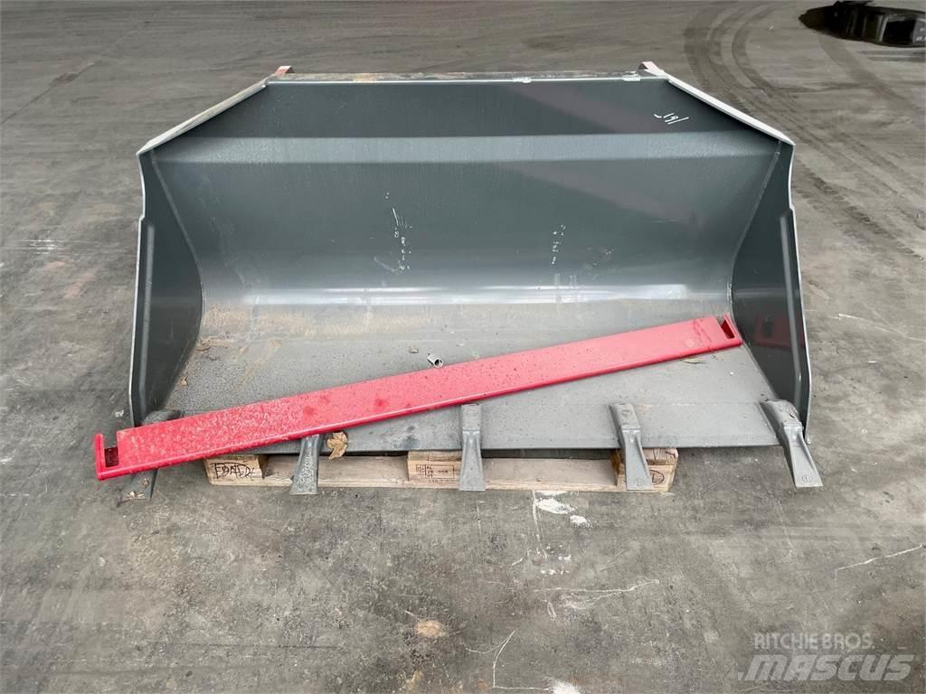Kramer  Ostale komponente za građevinarstvo