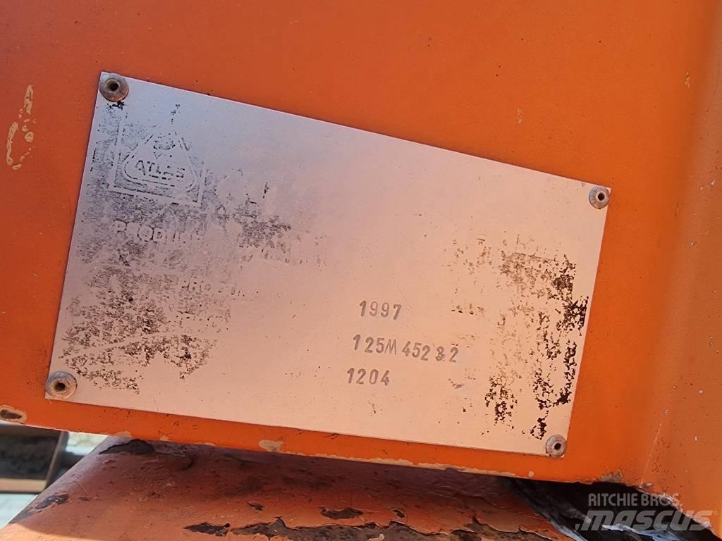 Atlas 1204 Bageri točkaši