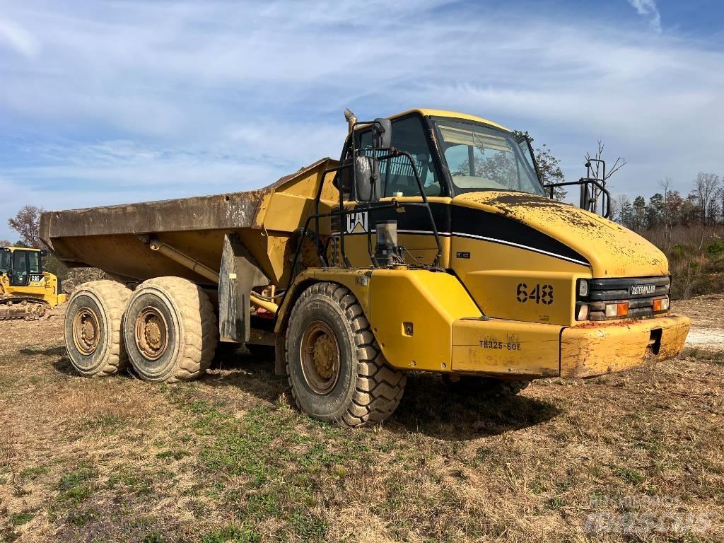 CAT 725 Zglobni damperi