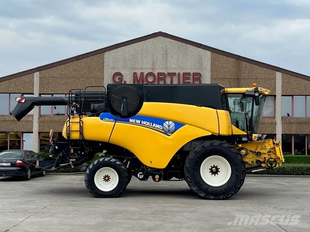 New Holland CR 9090 Kombajni