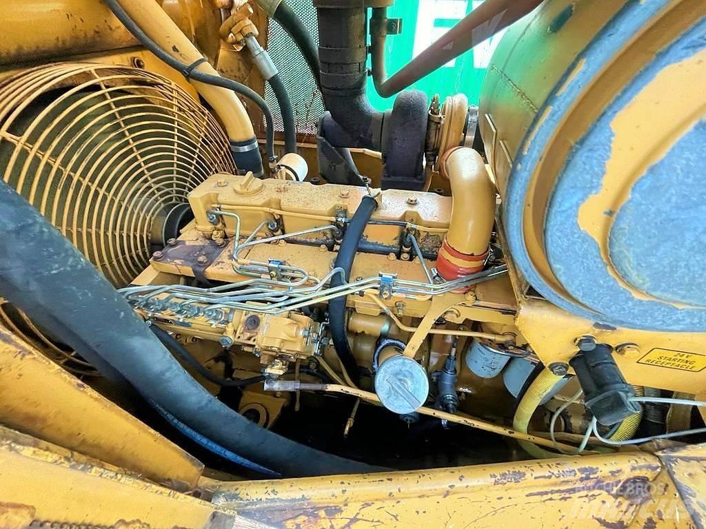 Dresser TD 15 E Buldožeri guseničari