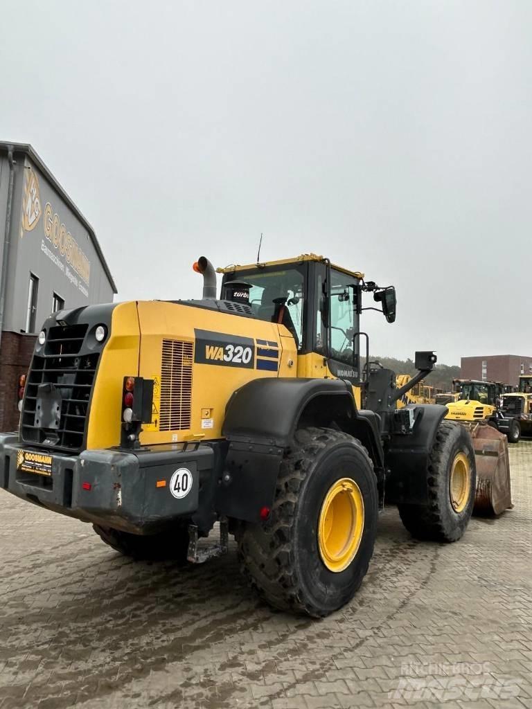 Komatsu WA 320 Utovarivači na točkove