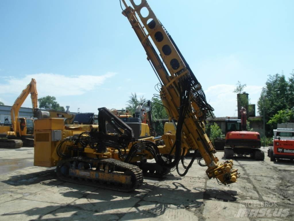 Klemm KR 806-3 Teške bušilice