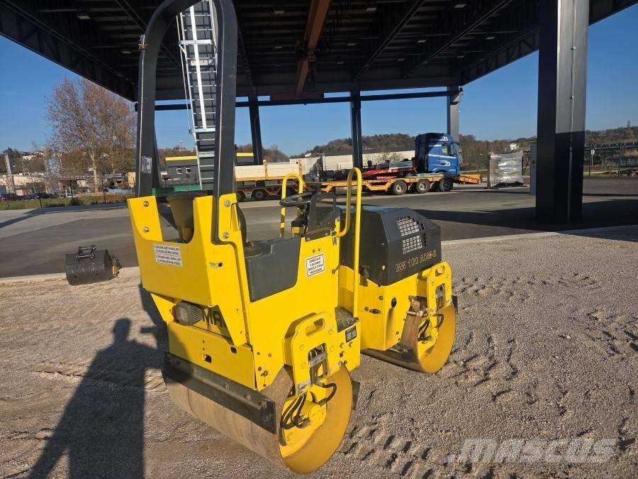 Bomag BW 100 AD-2 Valjci sa duplim bubnjem