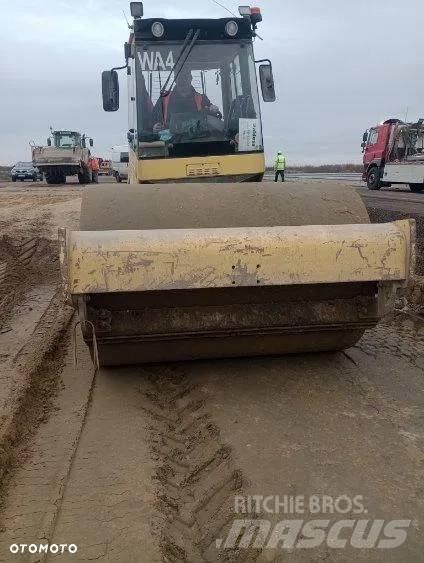 Bomag BW 213 D-4 Valjci sa jednim bubnjem