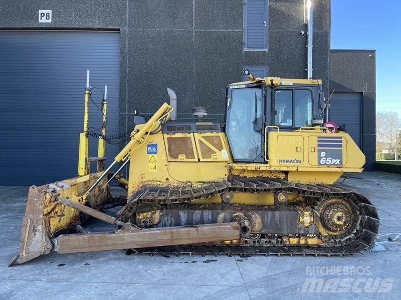 Komatsu D 65 PX - 18 Buldožeri guseničari