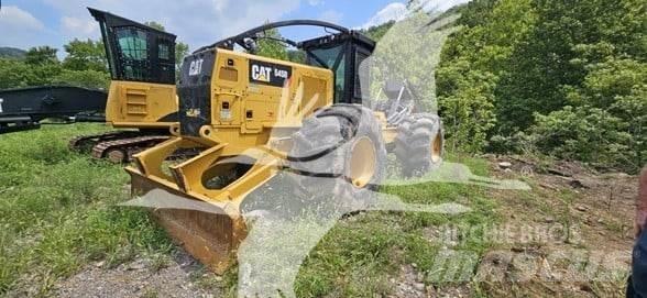 CAT 545D Skideri