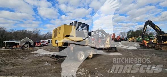 CAT 559C Utovarivači stabala