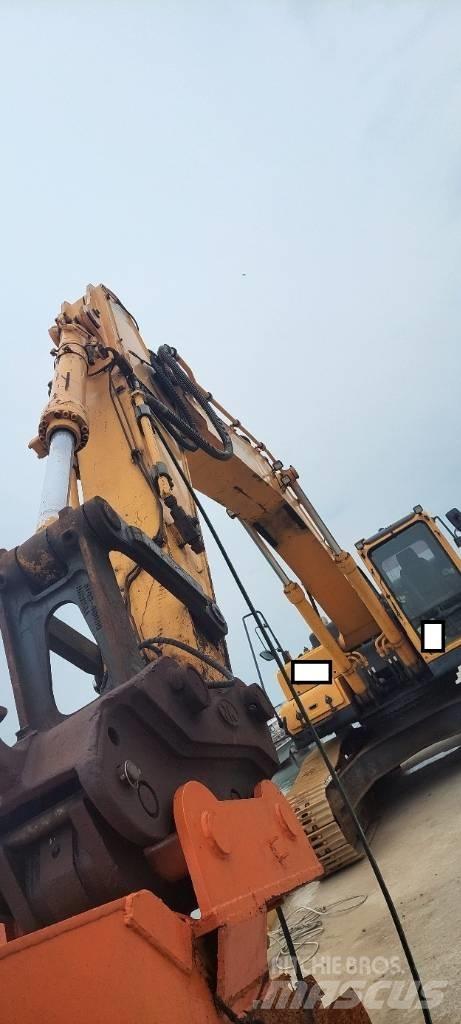 Hyundai Robex 300 LC Bageri guseničari