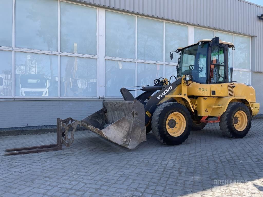 Volvo L 30 G     2018     CE Utovarivači na točkove
