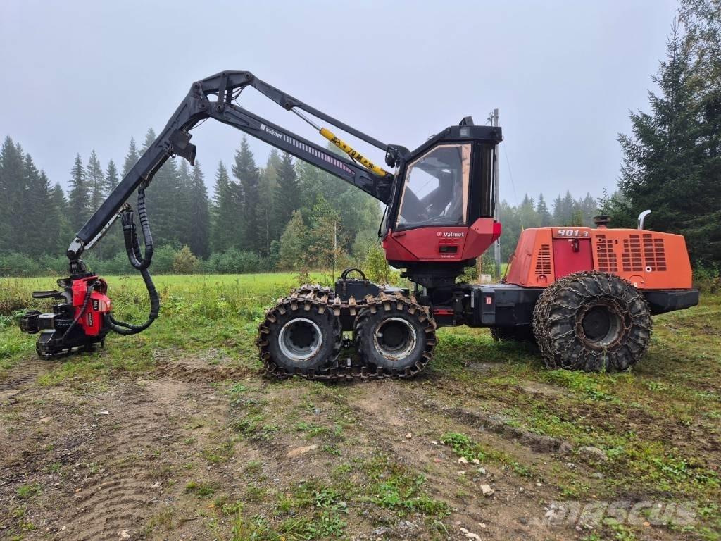 Valmet 901.3 Harversteri
