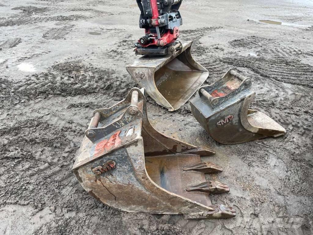 Takeuchi TB 240 Mini bageri < 7t