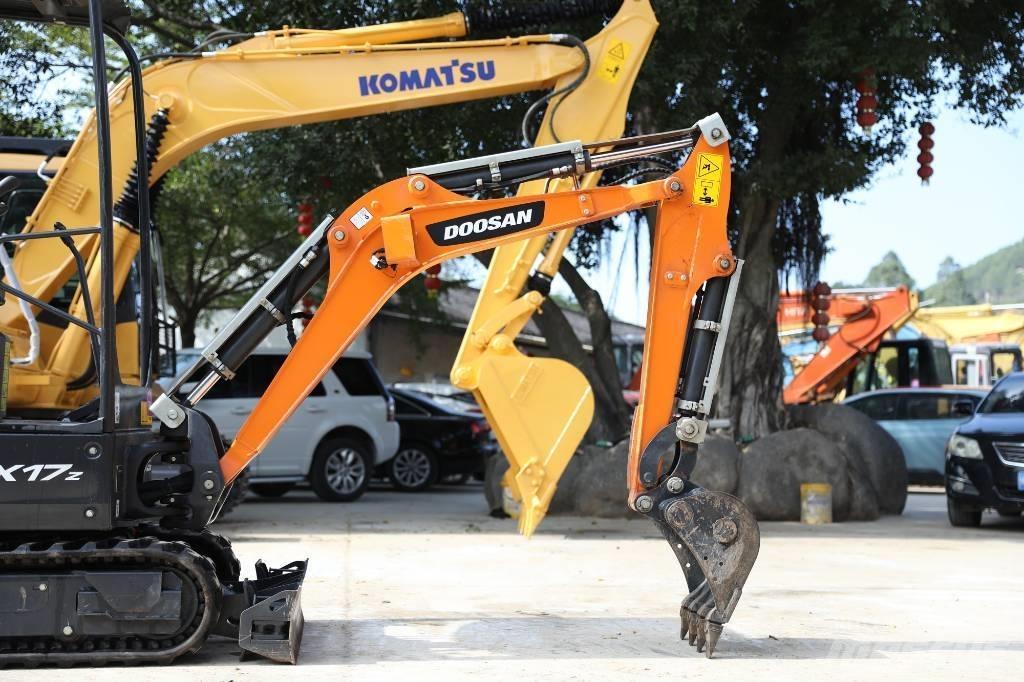 Doosan DX 17 Bageri guseničari
