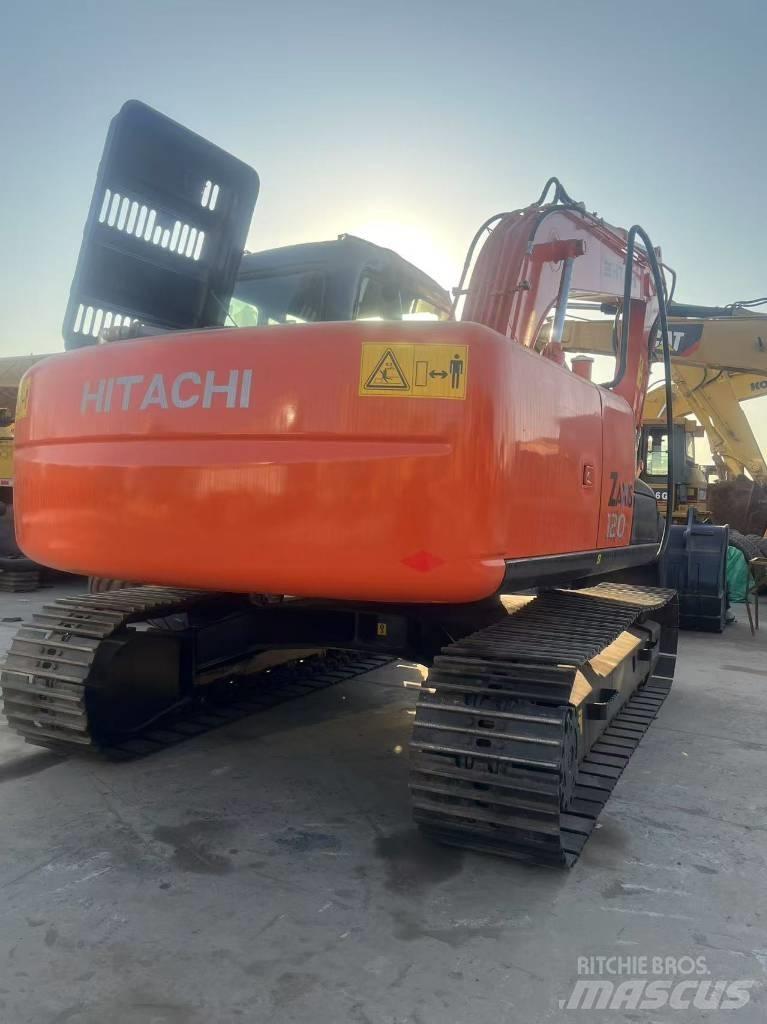 Hitachi ZX 120 Bageri guseničari