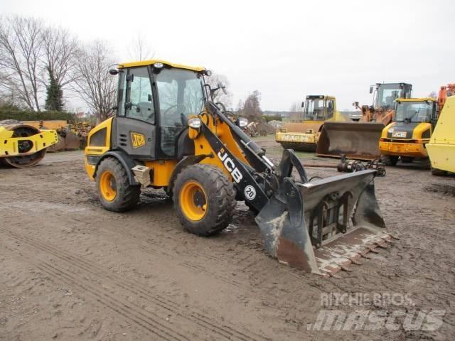 JCB 407 409 Utovarivači na točkove