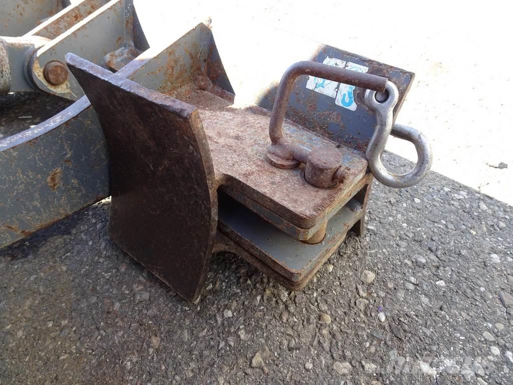 Takeuchi TB210 Mini bageri < 7t