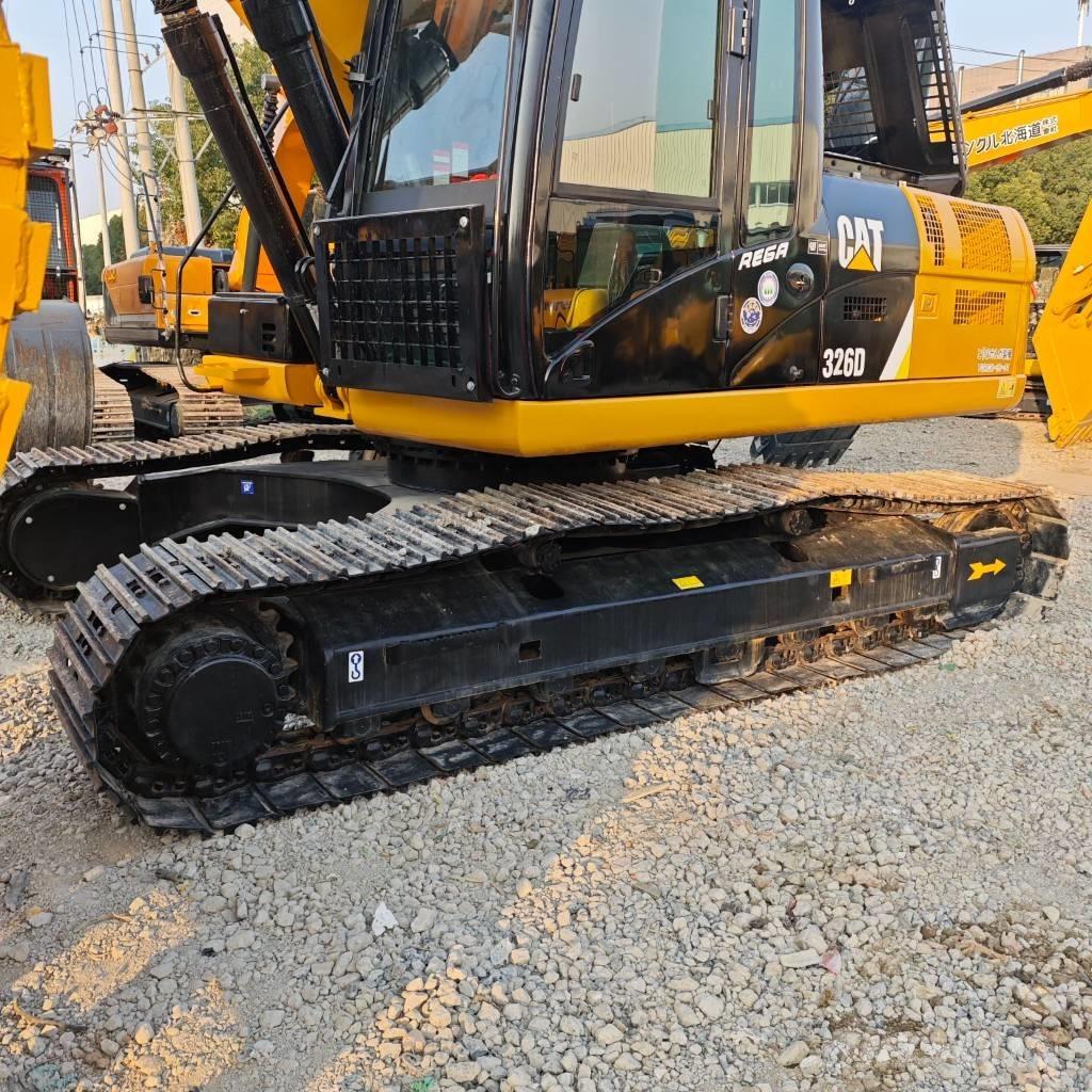 CAT 326D Bageri guseničari